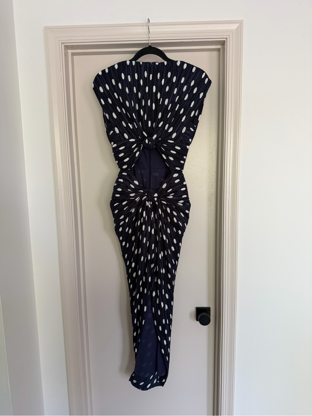 Cult Gaia Aira Navy Polka Dot Twist-Front Cutout Midi Dress Size 0 - Picture 4 of 13